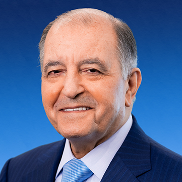 Seifi Ghasemi, Air Products Chairman, President and CEO