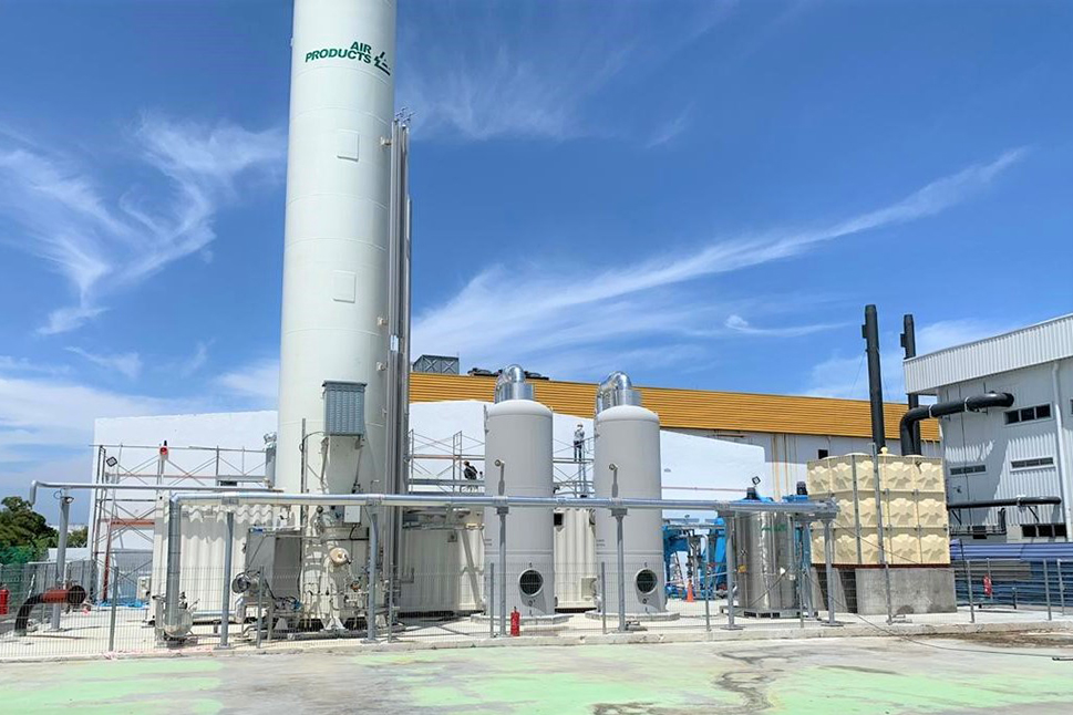 Air Products' cryogenic nitrogen plant in the Bayan Lepas Free Industrial Zone (Penang, Northern Malaysia)
